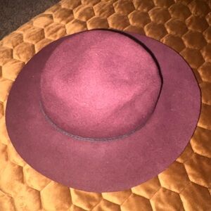 Zara Deep Burgundy Women's Hat